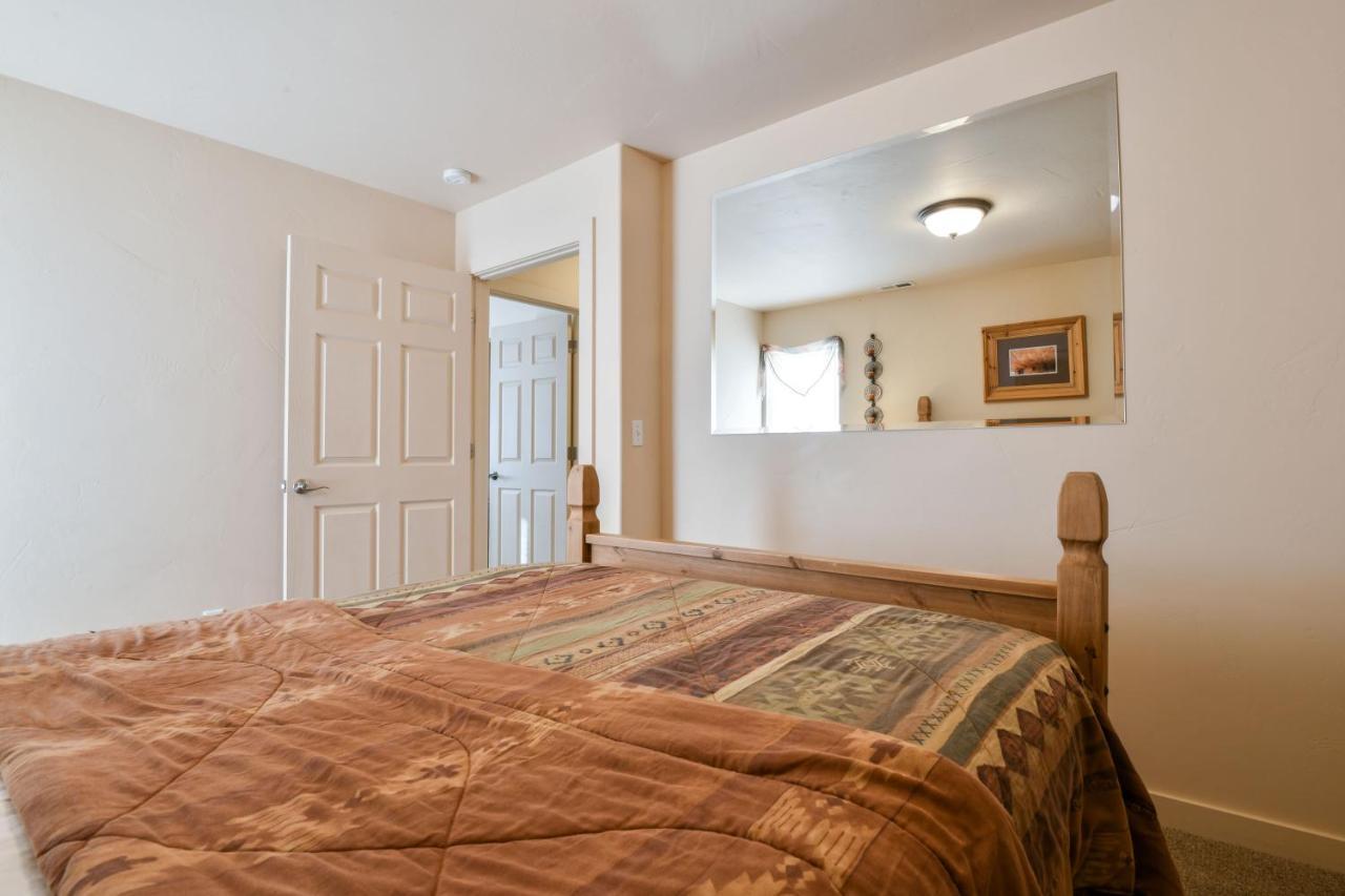Rv M4 - Moab Get Away And Great Price For The Family! Exterior photo