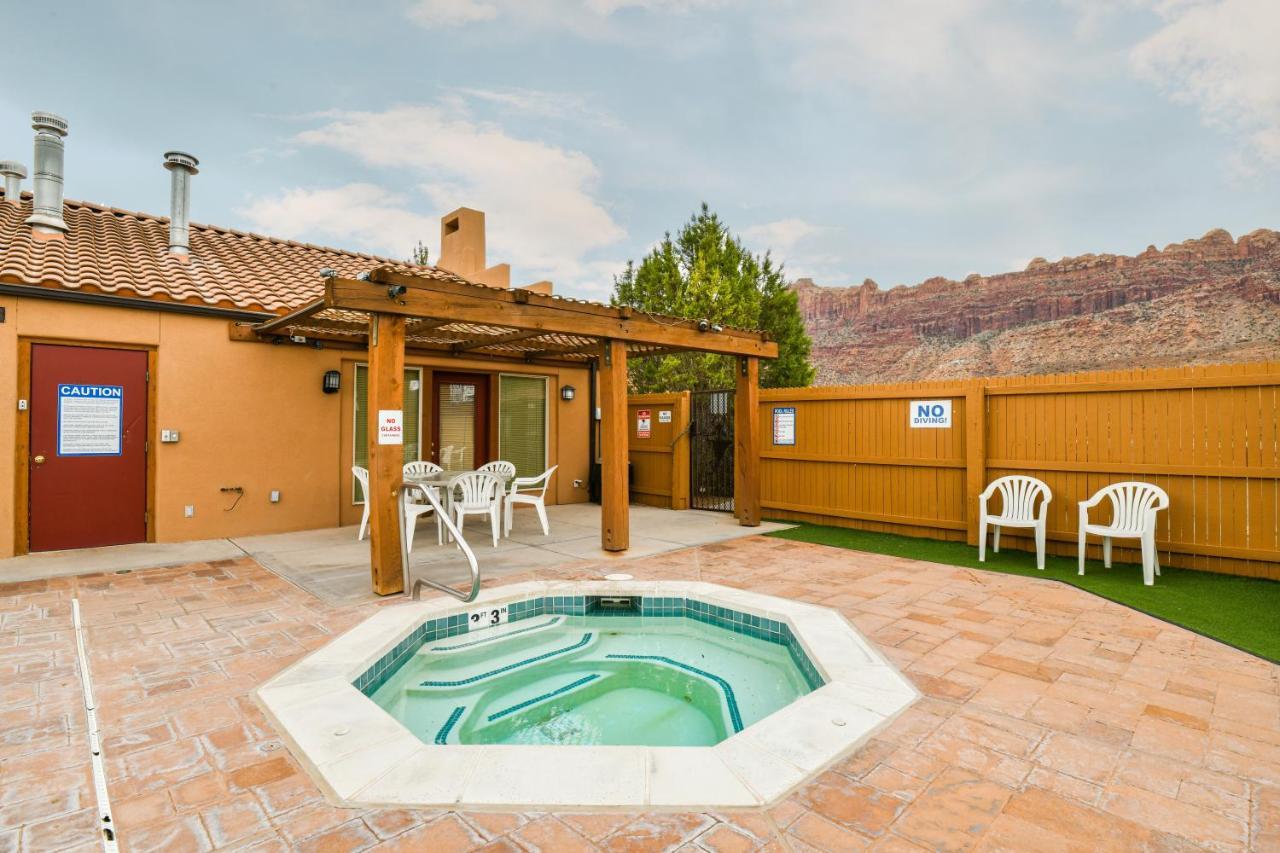 Rv M4 - Moab Get Away And Great Price For The Family! Exterior photo