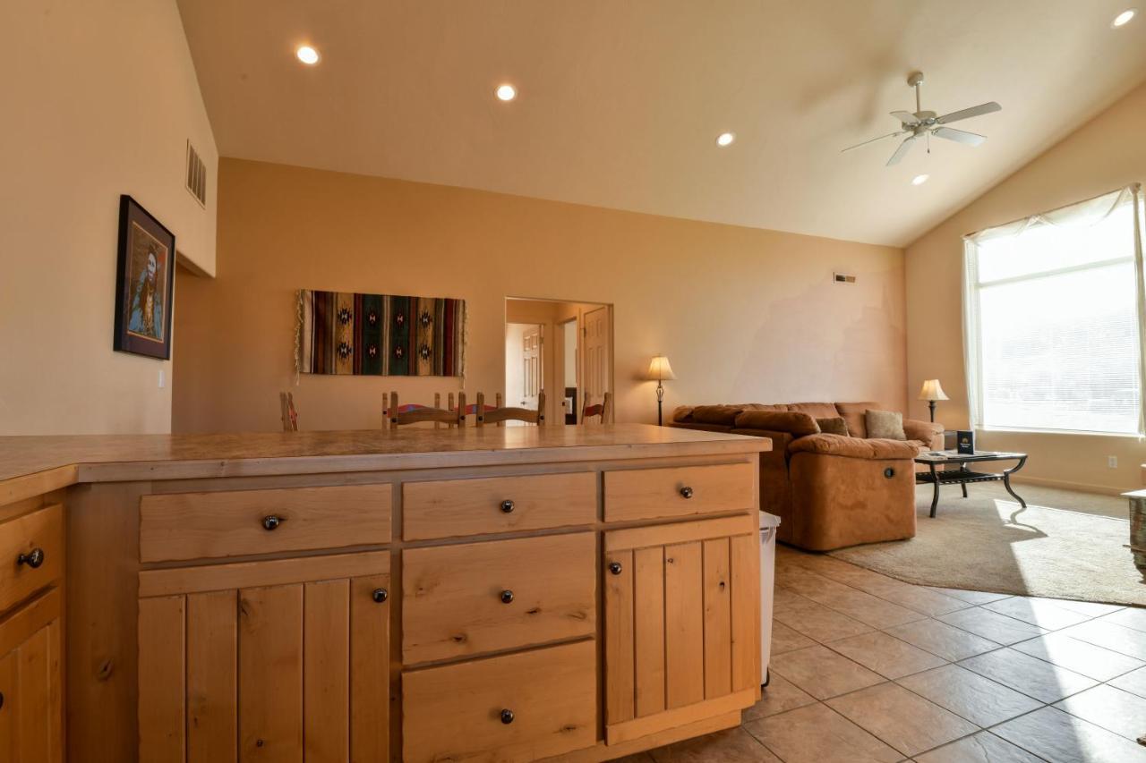 Rv M4 - Moab Get Away And Great Price For The Family! Exterior photo