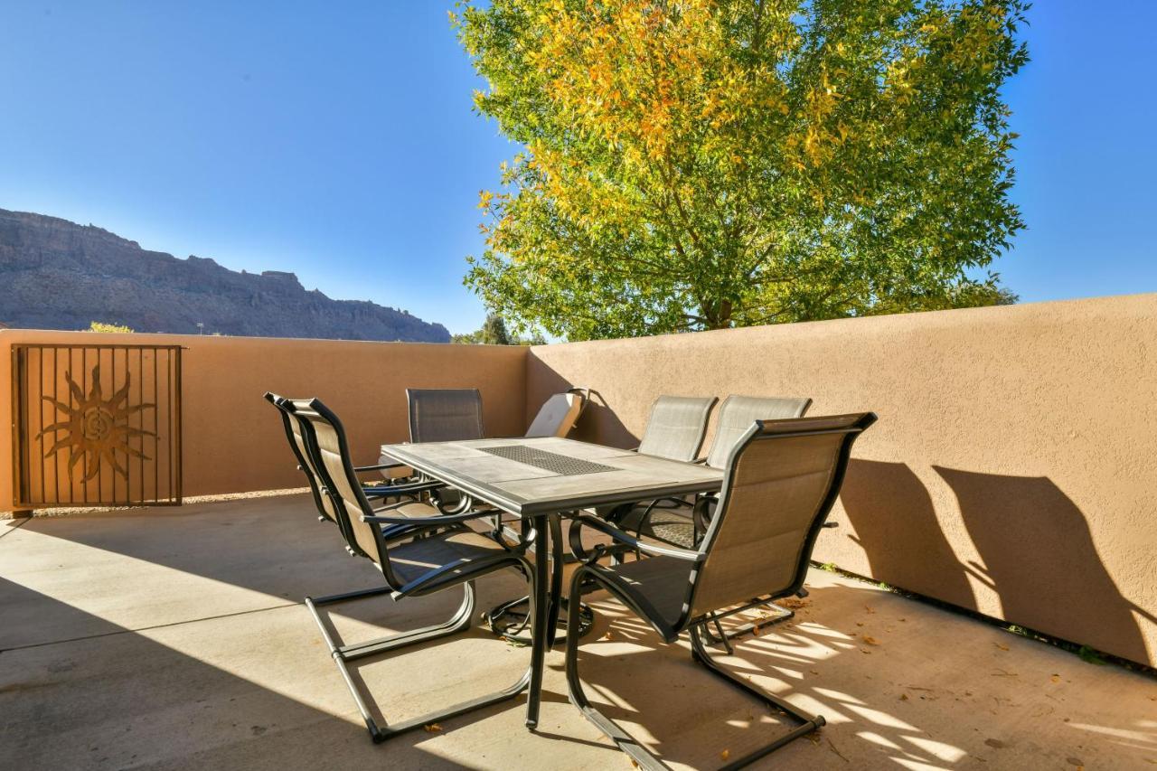 Rv M4 - Moab Get Away And Great Price For The Family! Exterior photo